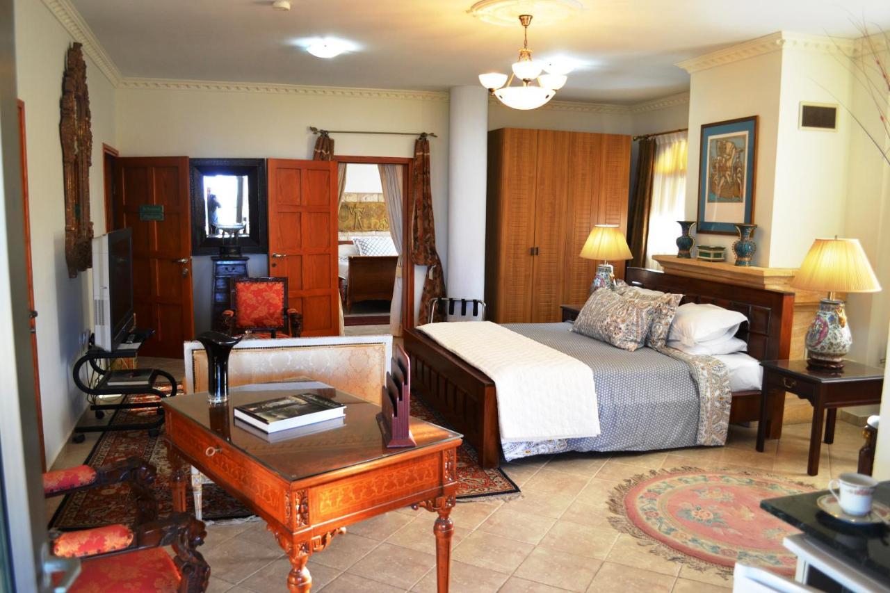 Palacio Domain - Stylish European Luxury Boutique Hotel 萨法德 外观 照片
