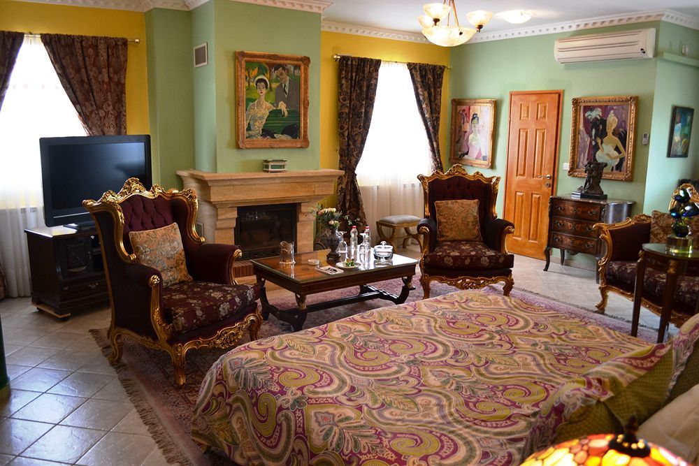 Palacio Domain - Stylish European Luxury Boutique Hotel 萨法德 外观 照片