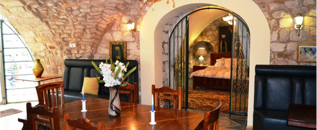 Palacio Domain - Stylish European Luxury Boutique Hotel 萨法德 外观 照片